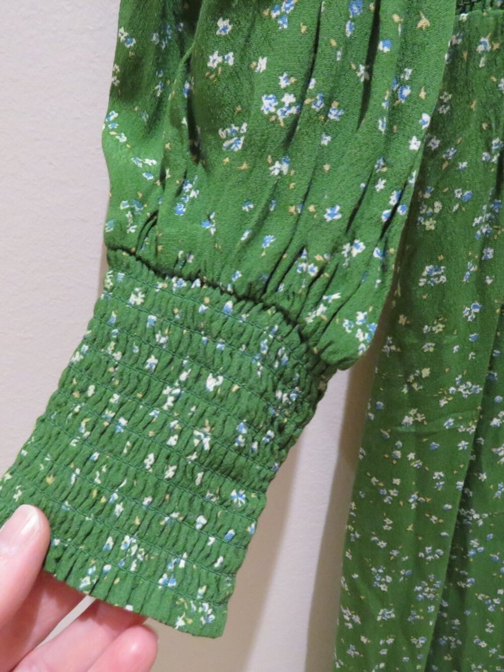 WYSE LONDON Sabine Smocked Tiered Maxi Floral Dress Green US 4 Cottagecore Boho - Picture 9 of 16